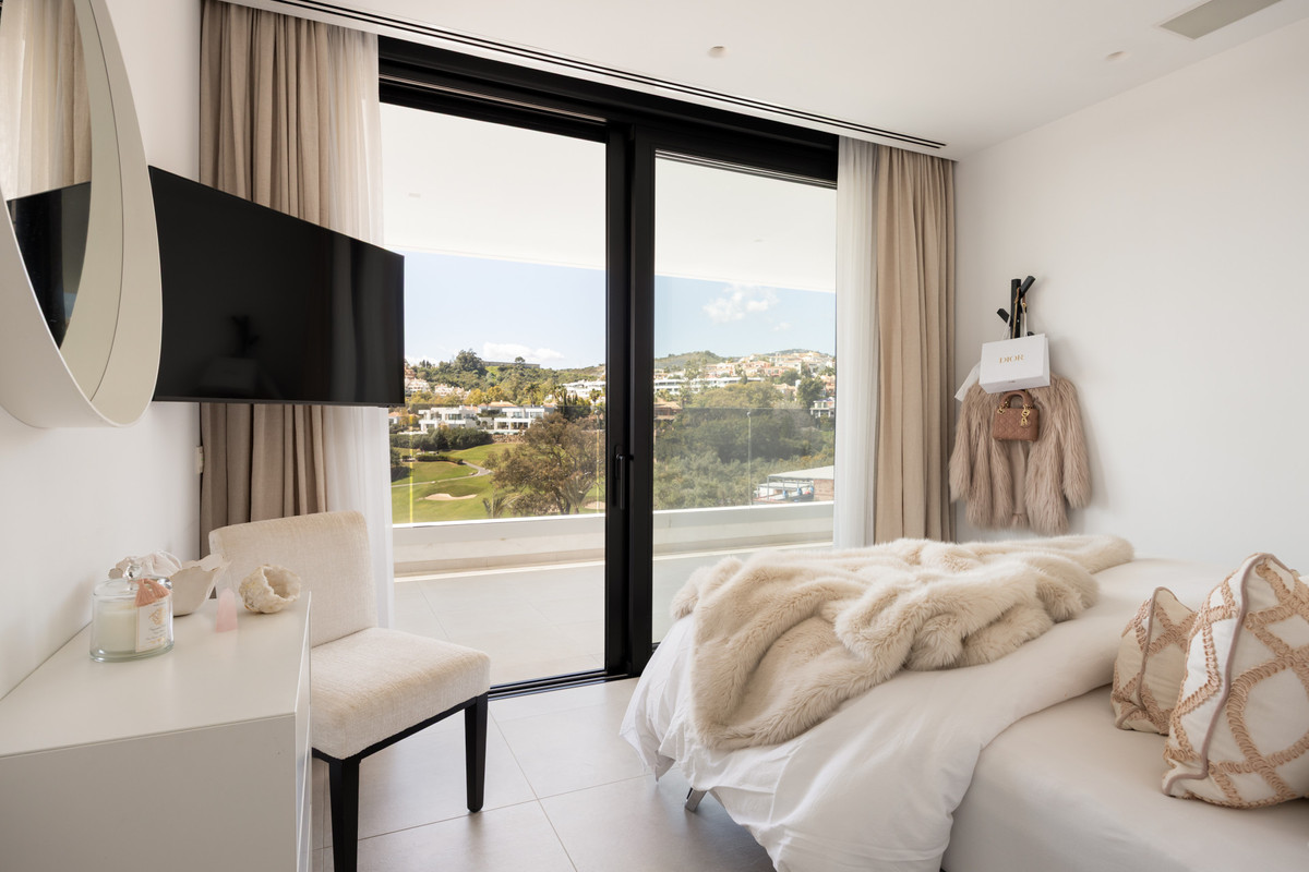Se vende Villa - Chalet de 4 dormitorios en Costa Del Sol, Málaga, España