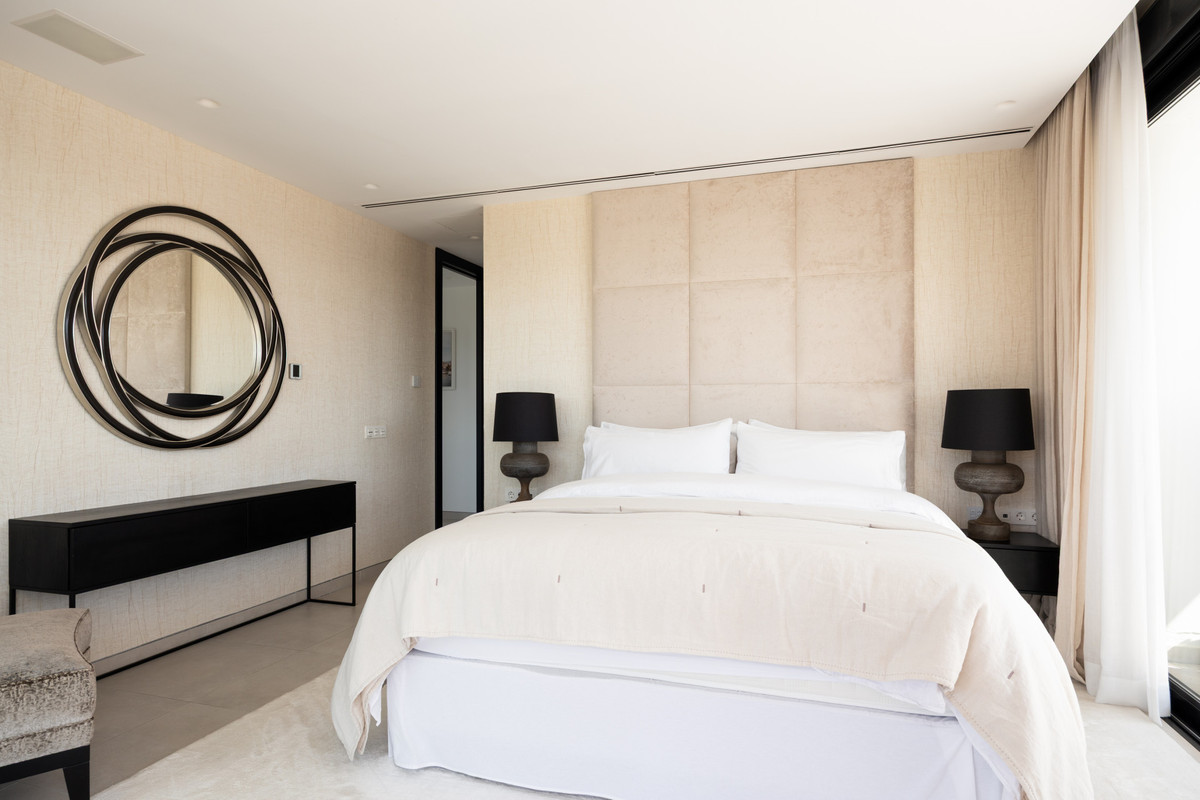 Se vende Villa - Chalet de 4 dormitorios en Costa Del Sol, Málaga, España