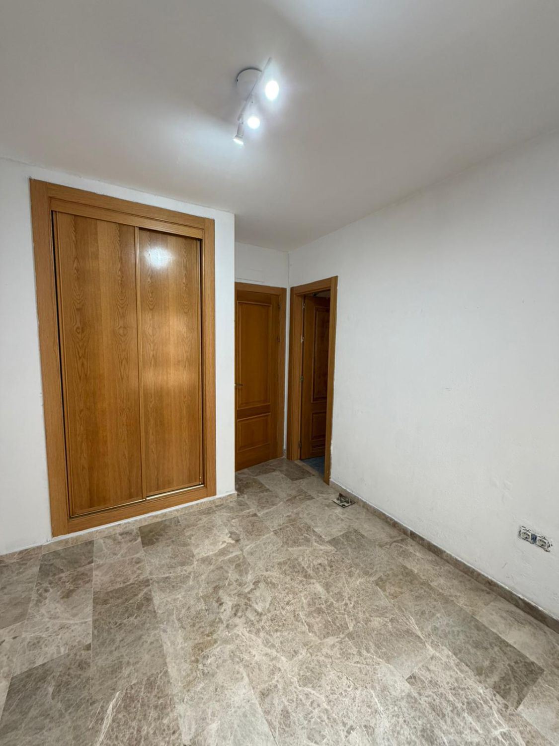 3 Bed Apartment for sale in El Pinillo Costa Del Sol, Málaga, Spain