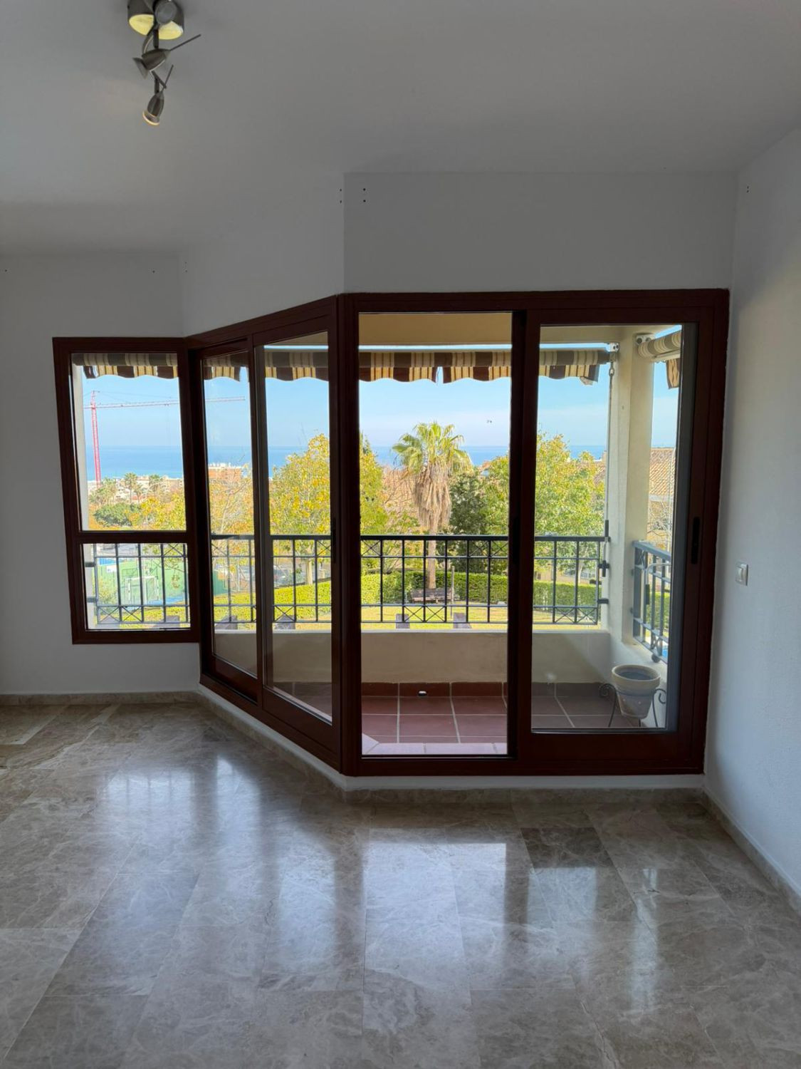 3 Bed Apartment for sale in El Pinillo Costa Del Sol, Málaga, Spain