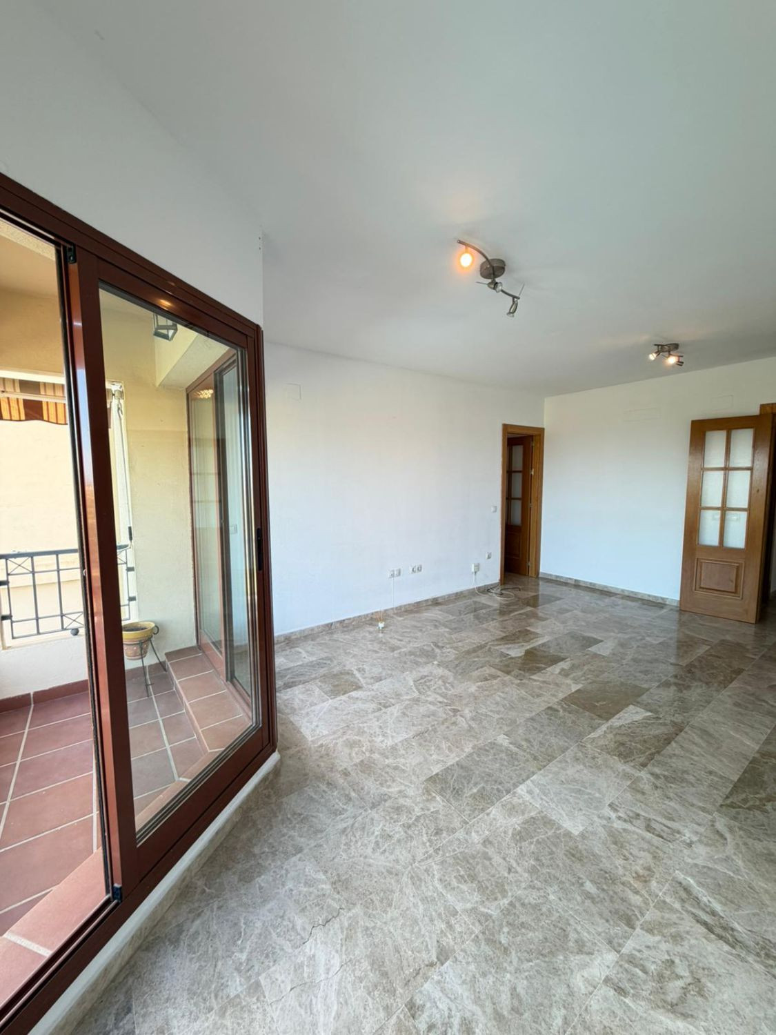 3 Bed Apartment for sale in El Pinillo Costa Del Sol, Málaga, Spain