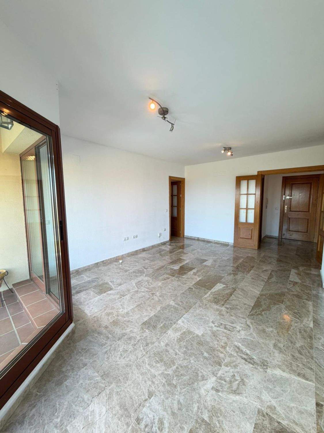 3 Bed Apartment for sale in El Pinillo Costa Del Sol, Málaga, Spain