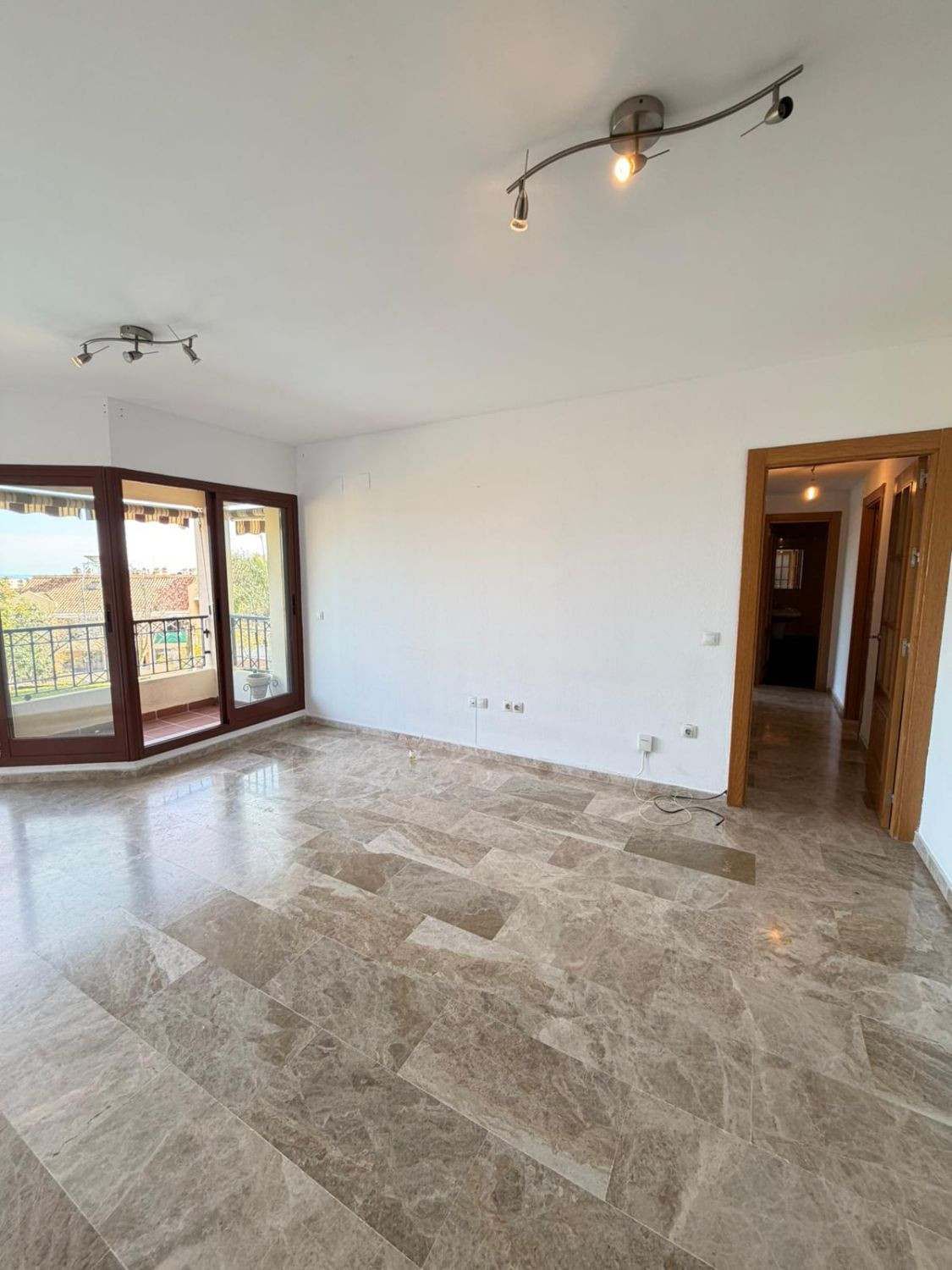 3 Bed Apartment for sale in El Pinillo Costa Del Sol, Málaga, Spain