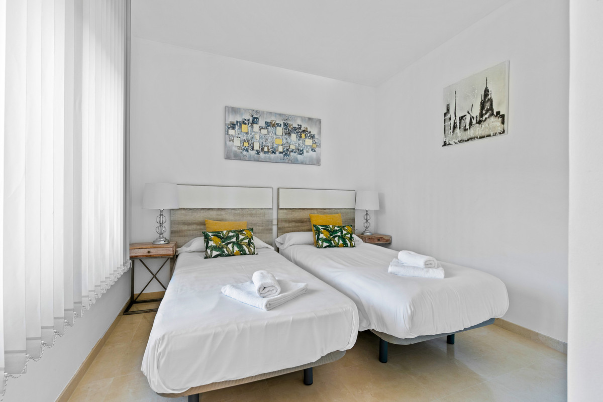 2 Bed Apartment for sale in Casares Costa Del Sol, Málaga, Spain