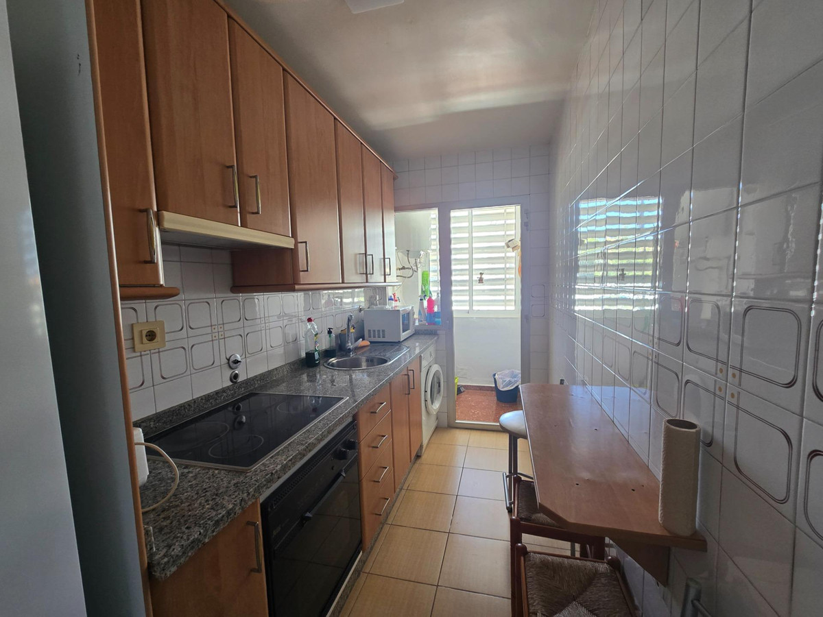 Se vende Apartamento Planta Media de 2 dormitorios en Costa Del Sol, Málaga, España