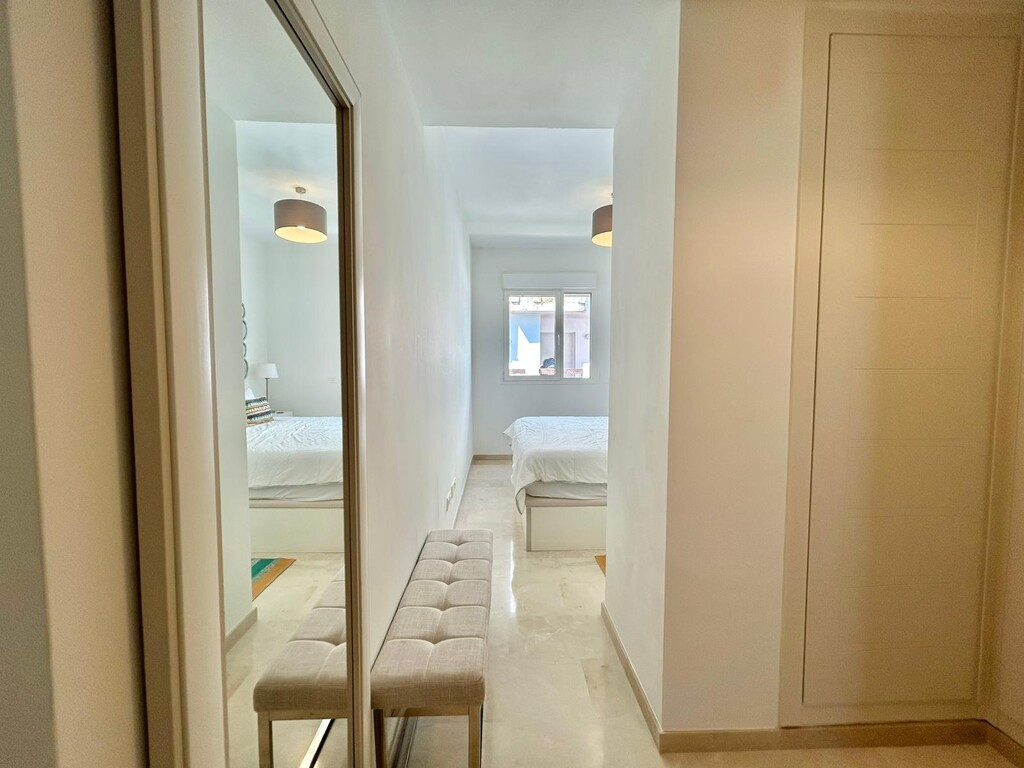 2 Bed Apartment for sale in Estepona Costa Del Sol, Málaga, Spain