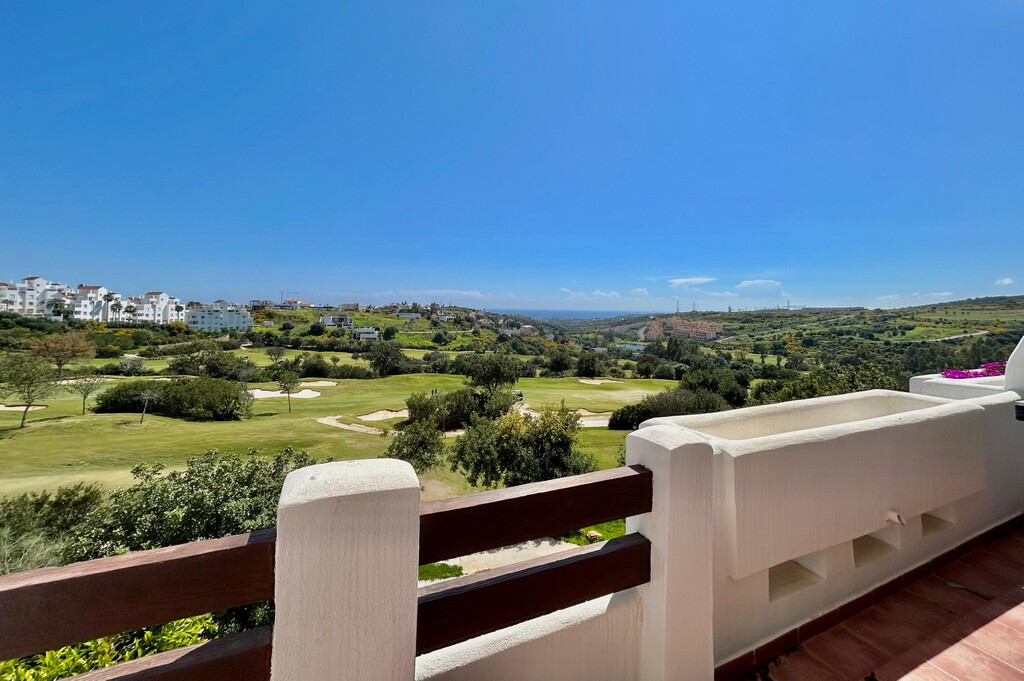 2 Bed Apartment for sale in Estepona Costa Del Sol, Málaga, Spain
