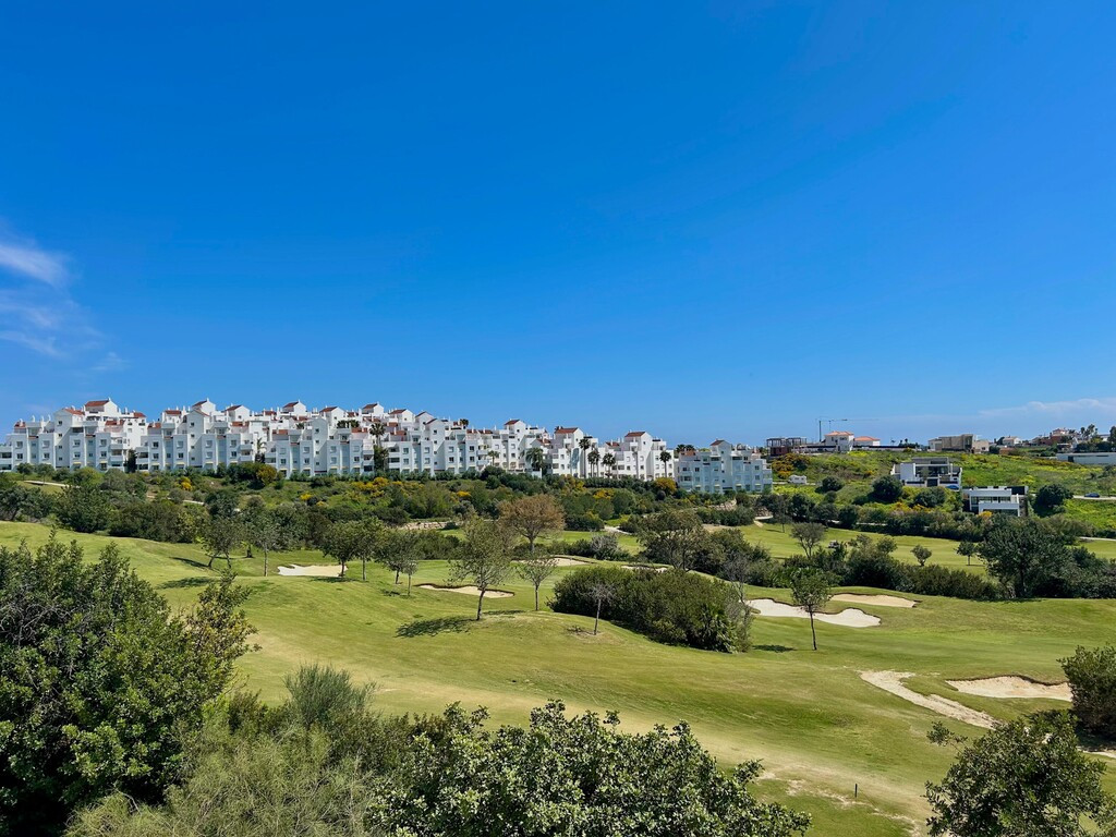 2 Bed Apartment for sale in Estepona Costa Del Sol, Málaga, Spain