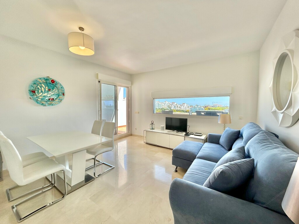 2 Bed Apartment for sale in Estepona Costa Del Sol, Málaga, Spain