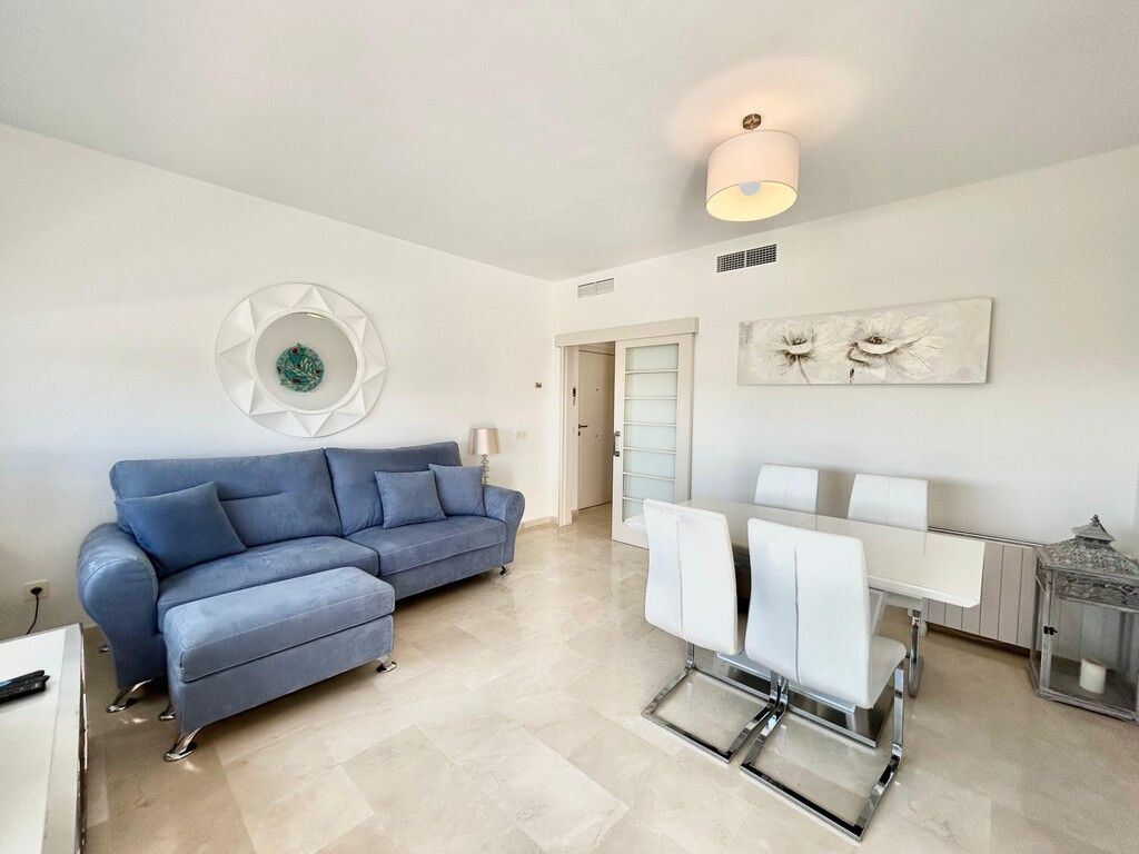 2 Bed Apartment for sale in Estepona Costa Del Sol, Málaga, Spain