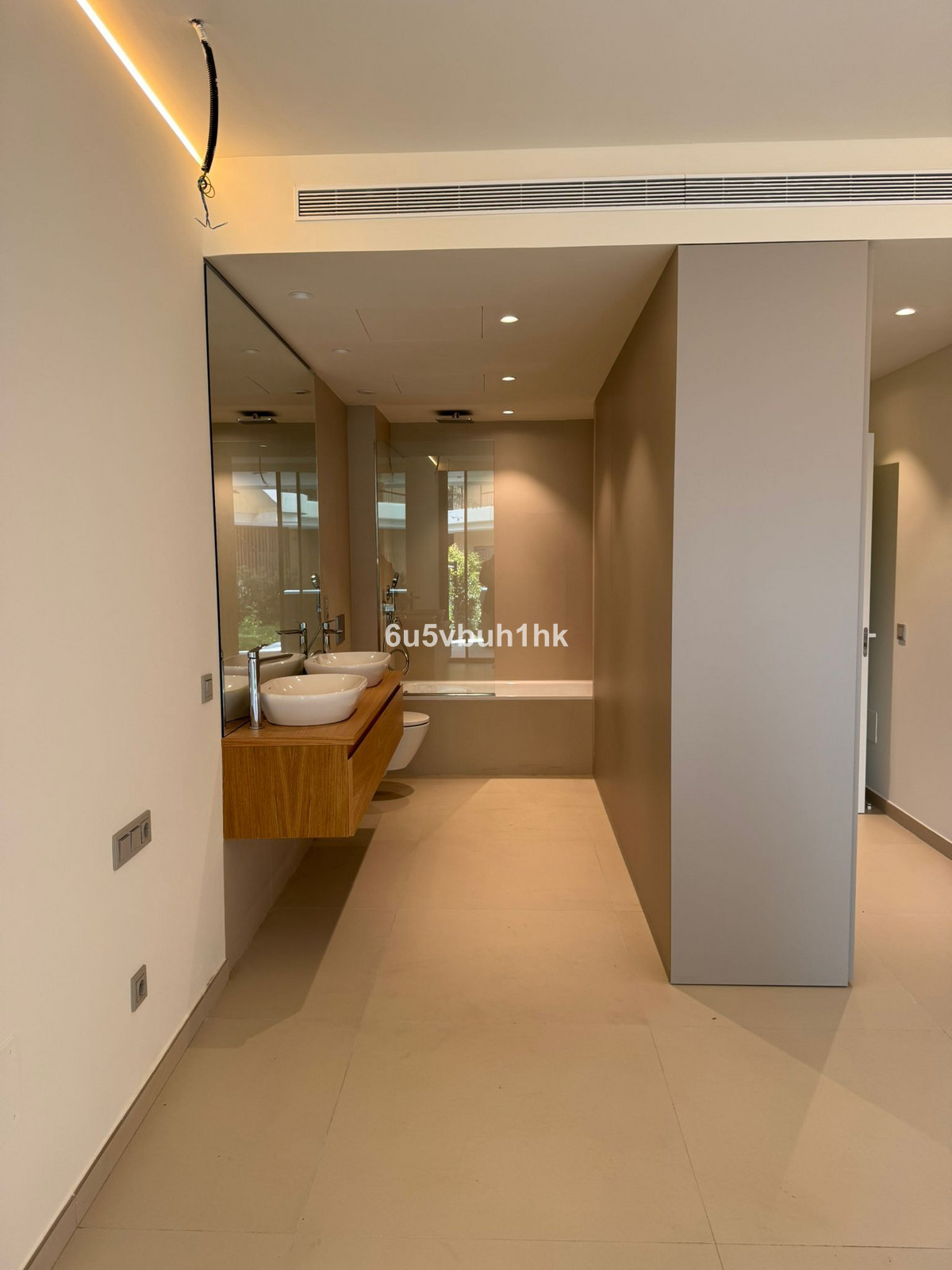 2 Bed Apartment for sale in Fuengirola Costa Del Sol, Málaga, Spain