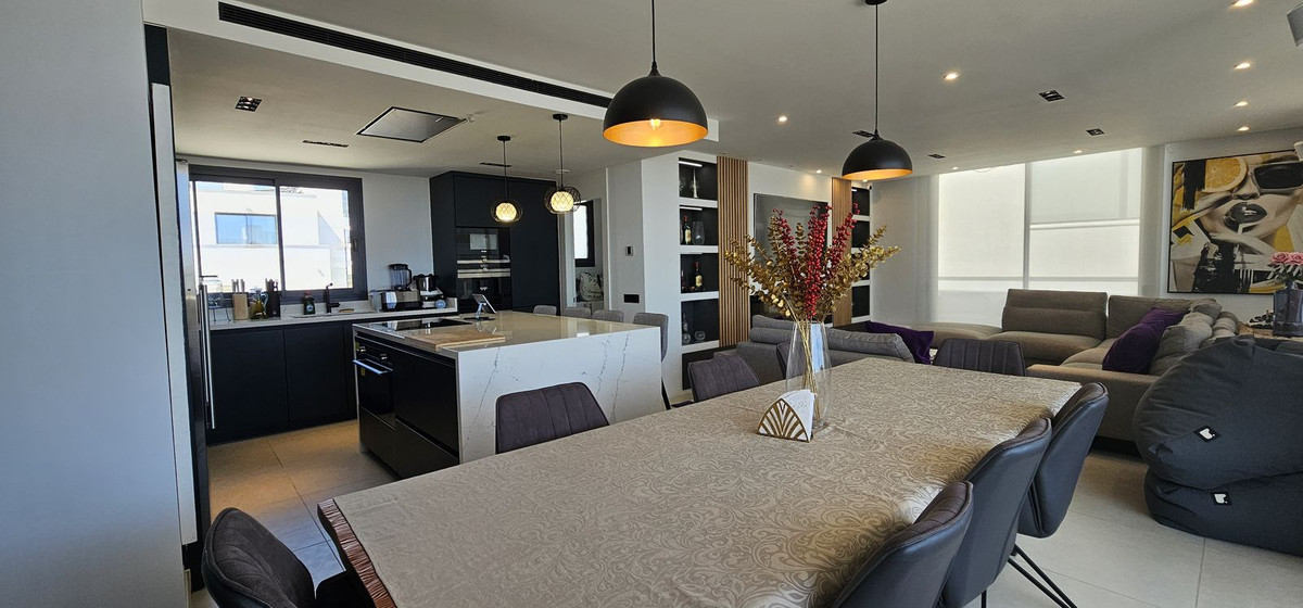 3 Bed Apartment for sale in Higueron Costa Del Sol, Málaga, Spain