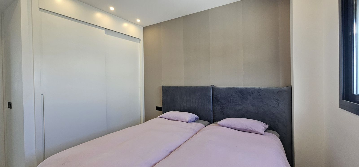 3 Bed Apartment for sale in Higueron Costa Del Sol, Málaga, Spain