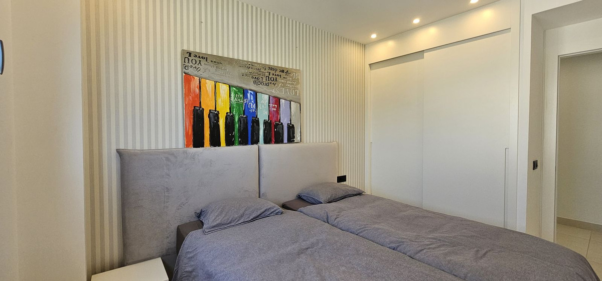3 Bed Apartment for sale in Higueron Costa Del Sol, Málaga, Spain