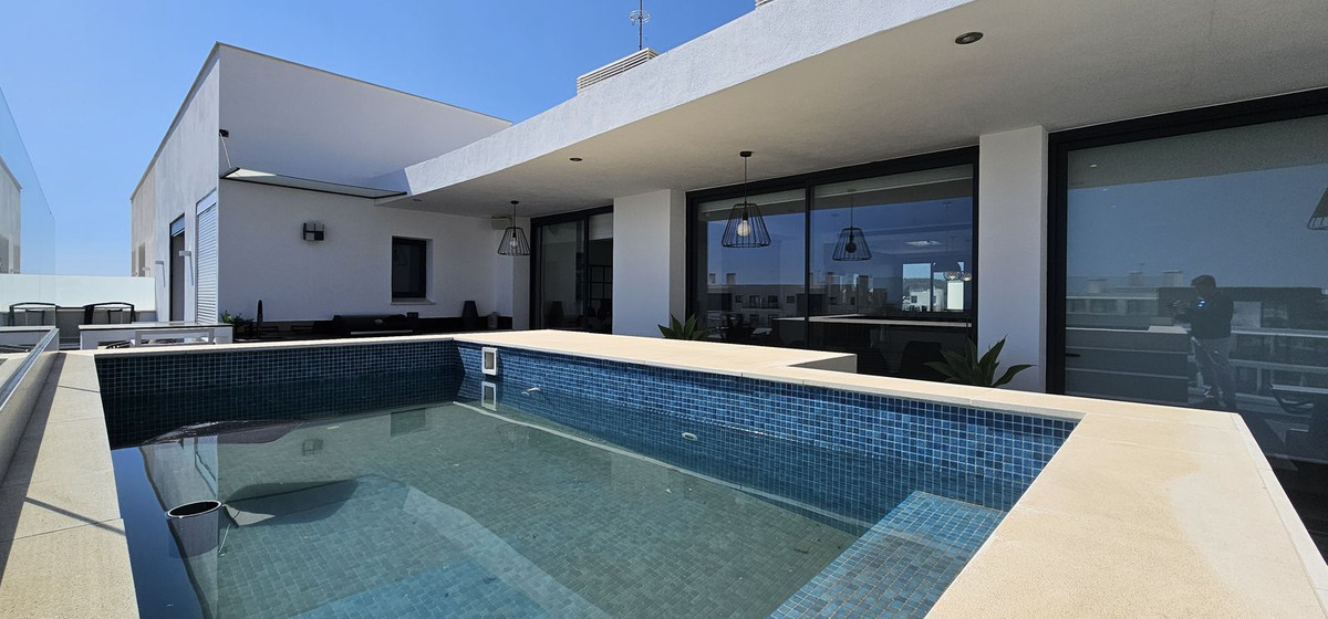 3 Bed Apartment for sale in Higueron Costa Del Sol, Málaga, Spain