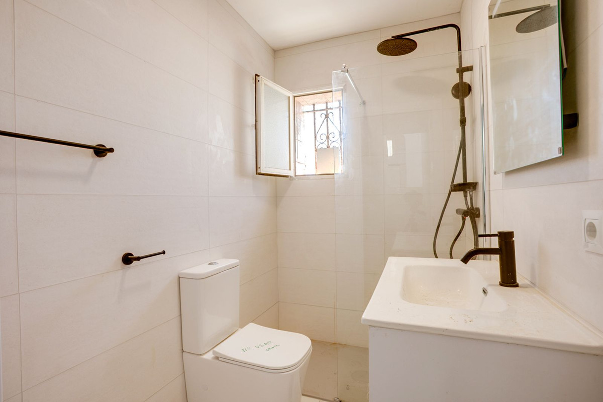 3 Bed Townhouse for sale in Estepona Costa Del Sol, Málaga, Spain