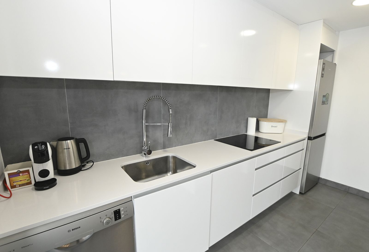 3 Bed Apartment for sale in Calpe Costa Blanca, Alicante, Spain