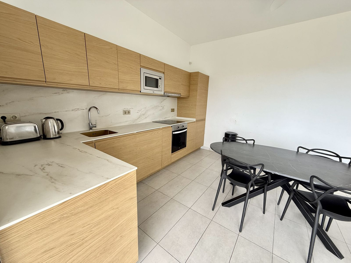 3 Bed Apartment for sale in Calahonda Costa Del Sol, Málaga, Spain