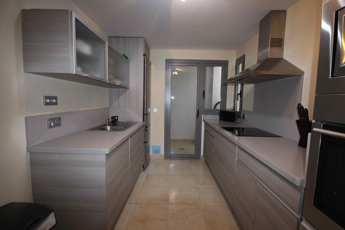 2 Bed Apartment for sale in Los Flamingos Costa Del Sol, Málaga, Spain