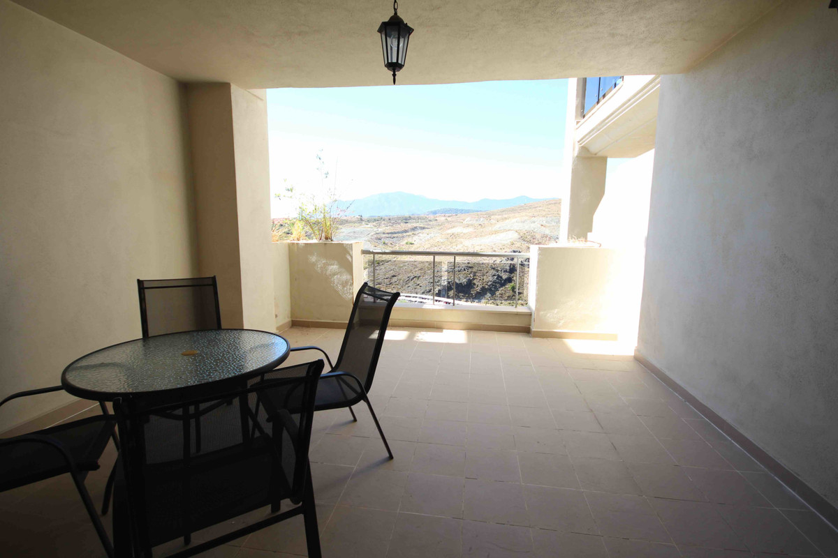 2 Bed Apartment for sale in Los Flamingos Costa Del Sol, Málaga, Spain