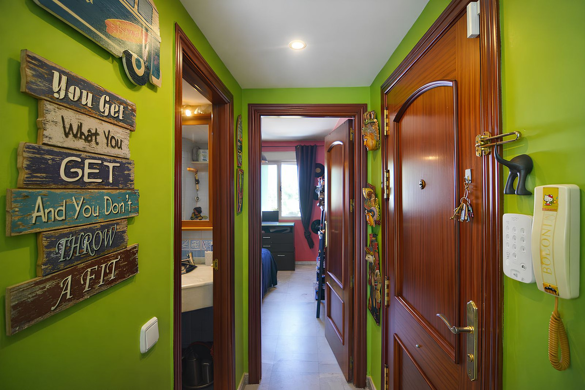 Se vende Apartamento en Planta Última de 1 dormitorios en Costa Del Sol, Málaga, España