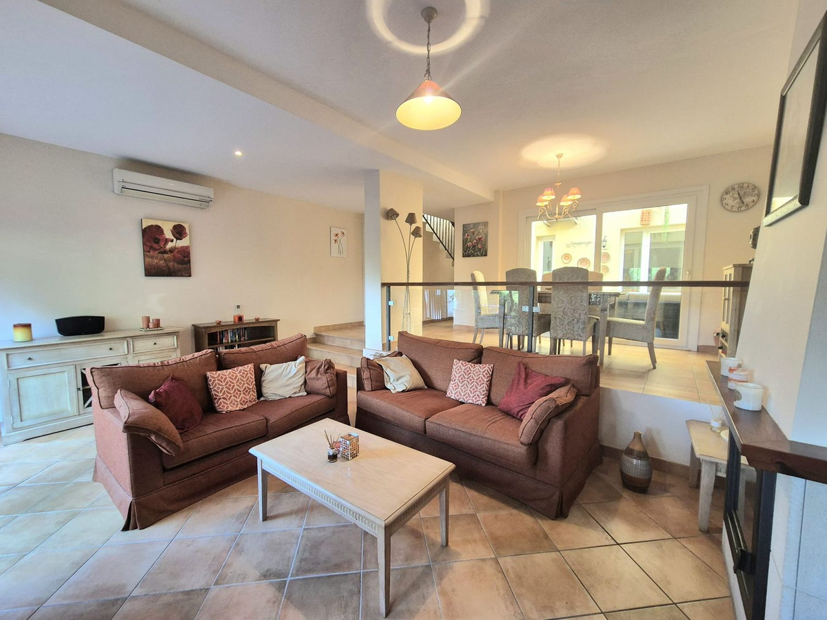3 Bed Townhouse for sale in Alhaurin Golf Costa Del Sol, Málaga, Spain