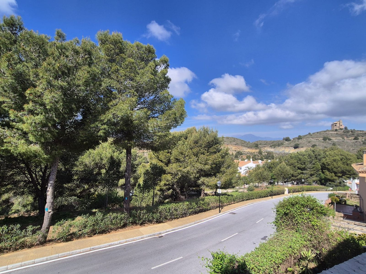3 Bed Townhouse for sale in Alhaurin Golf Costa Del Sol, Málaga, Spain