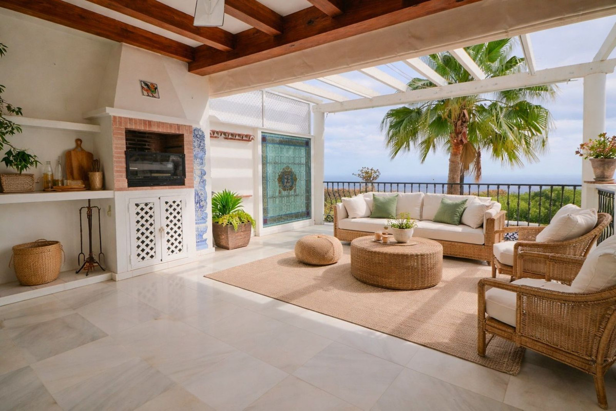 4 Bed Townhouse for sale in Mijas Costa Del Sol, Málaga, Spain