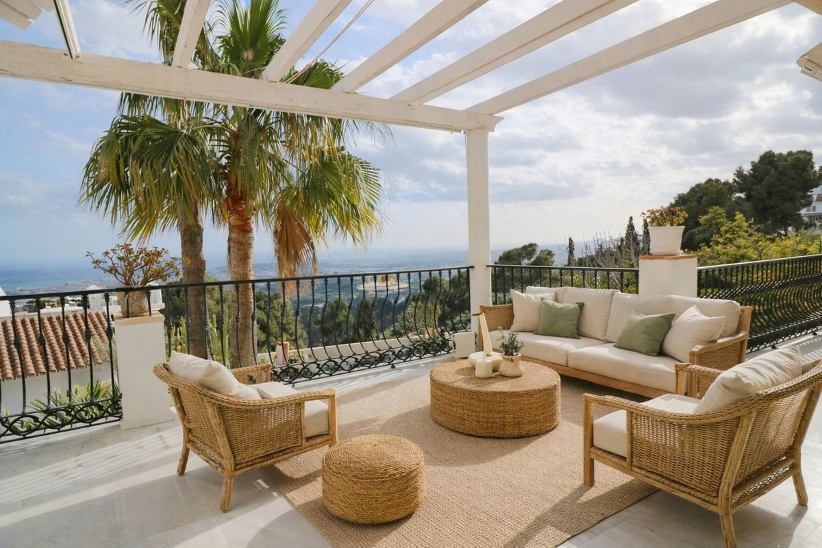 4 Bed Townhouse for sale in Mijas Costa Del Sol, Málaga, Spain