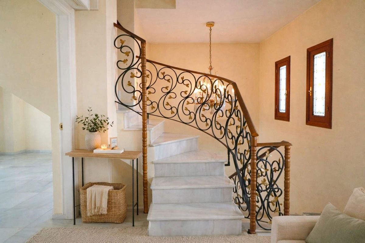 4 Bed Townhouse for sale in Mijas Costa Del Sol, Málaga, Spain