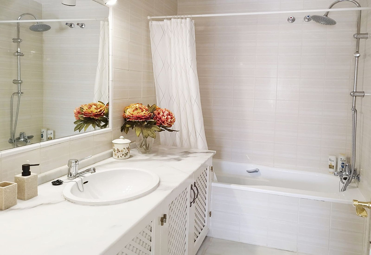 2 Bed Apartment for sale in Mijas Golf Costa Del Sol, Málaga, Spain
