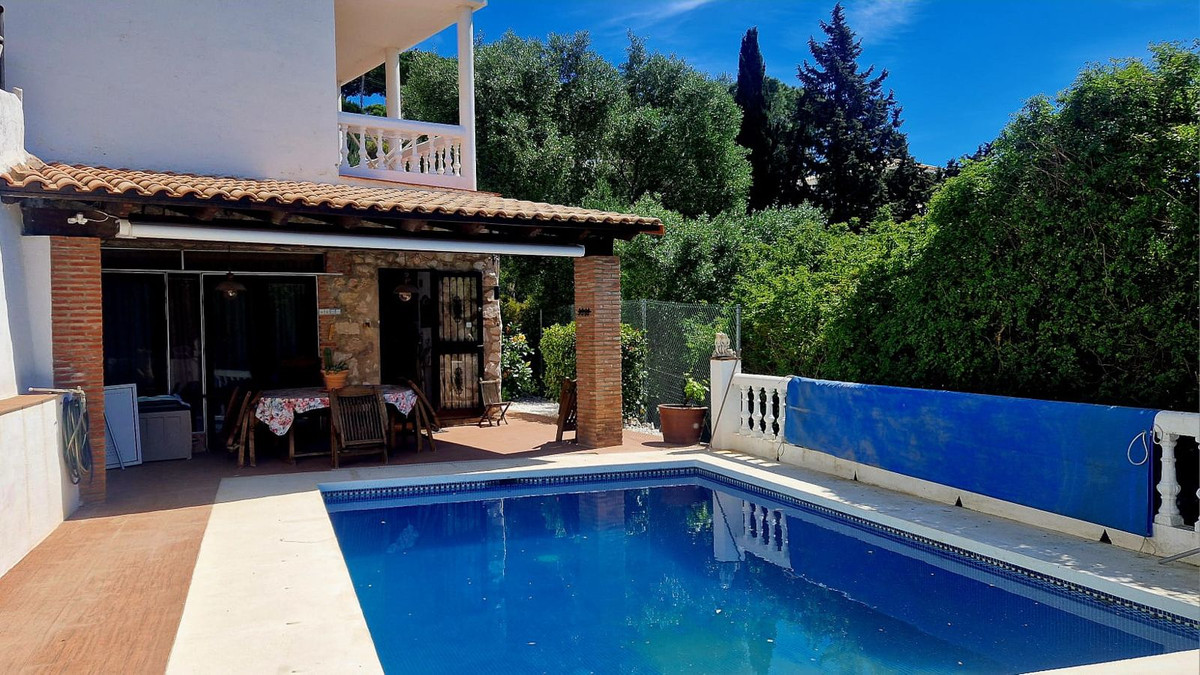 3 Bed Townhouse for sale in La Cala De Mijas Costa Del Sol, Málaga, Spain