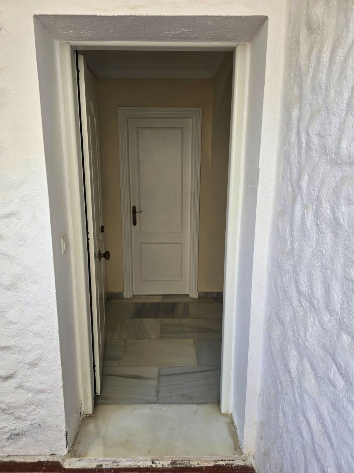 1 Bed Apartment for sale in El Paraiso Costa Del Sol, Málaga, Spain