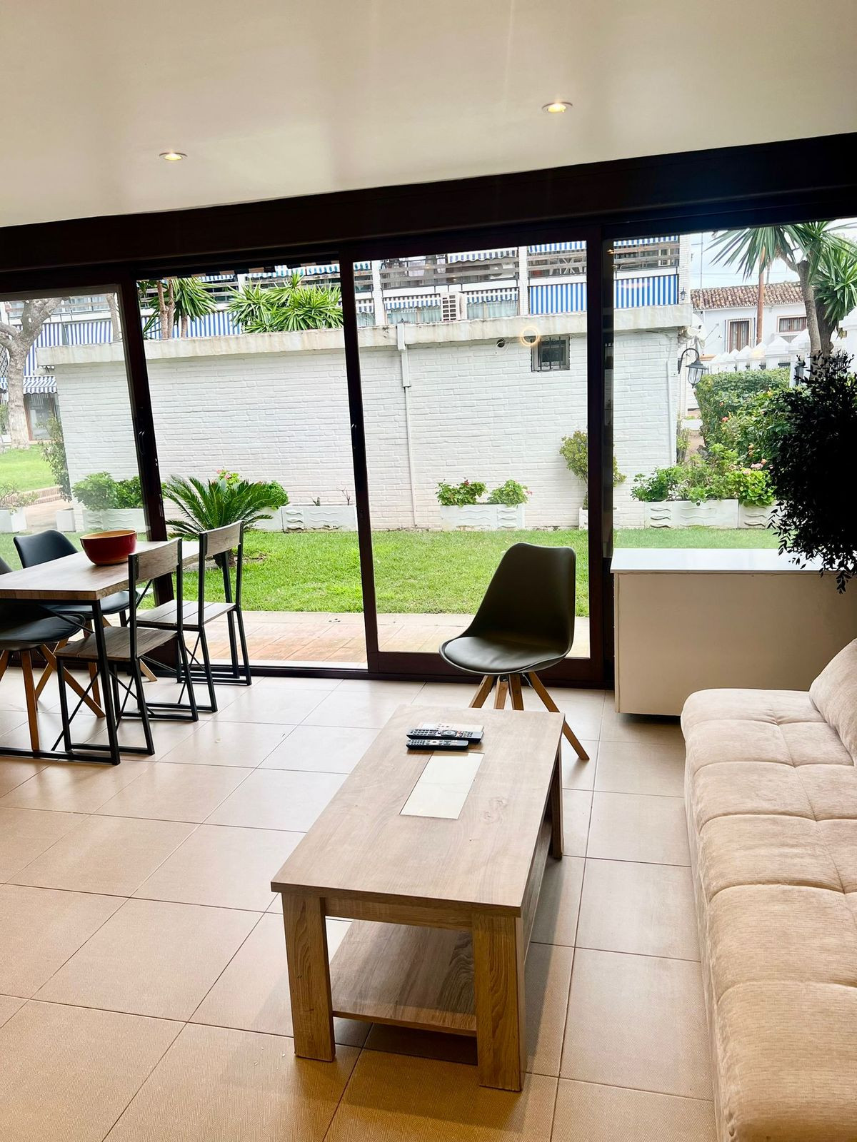 2 Bed Apartment for sale in San Pedro De Alcántara Costa Del Sol, Málaga, Spain
