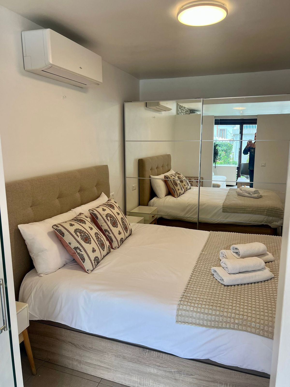 2 Bed Apartment for sale in San Pedro De Alcántara Costa Del Sol, Málaga, Spain