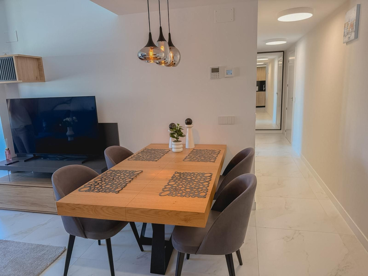 Se vende Apartamento Planta Media de 2 dormitorios en Costa Blanca, Alicante, España