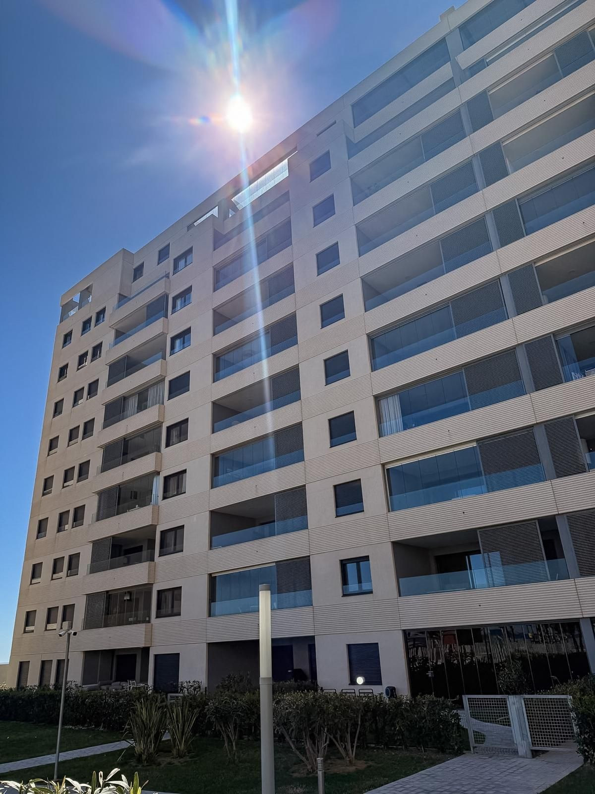 Se vende Apartamento Planta Media de 2 dormitorios en Costa Blanca, Alicante, España