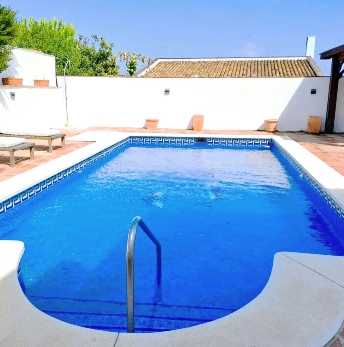 4 Bed Townhouse for sale in La Duquesa Costa Del Sol, Málaga, Spain