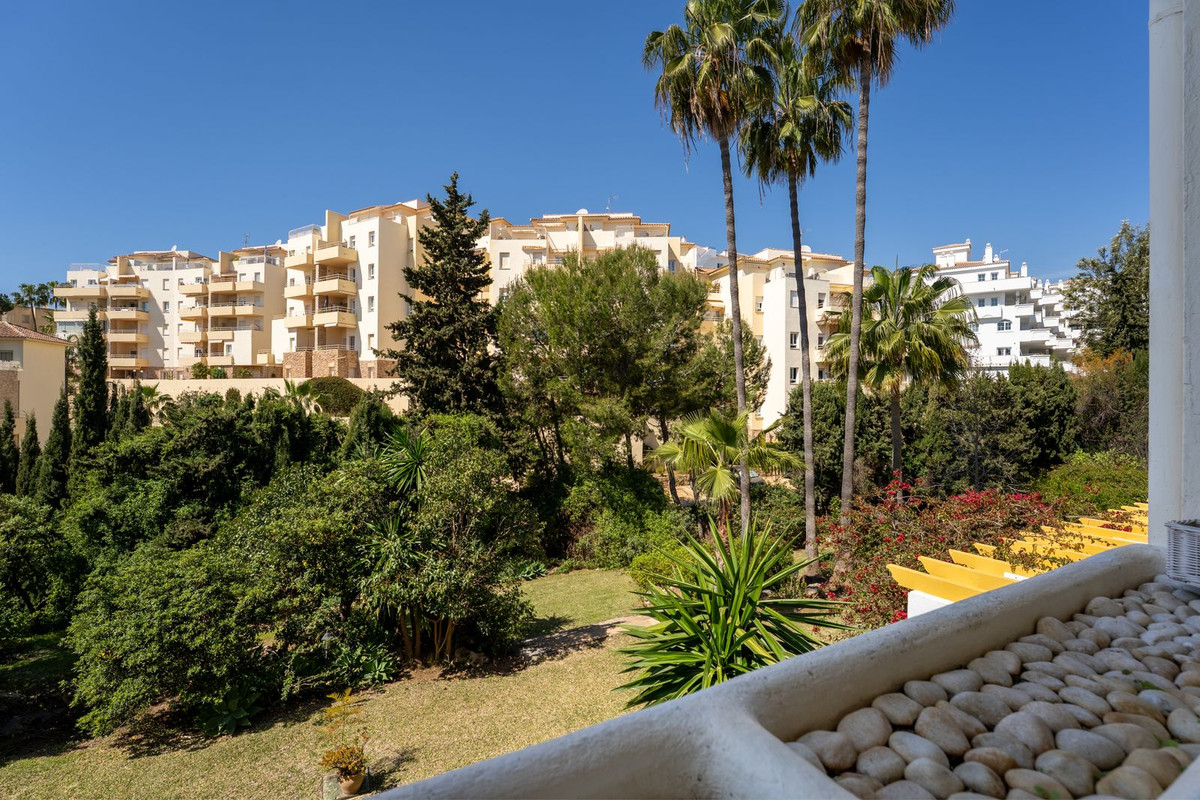 2 Bed Apartment for sale in Riviera Del Sol Costa Del Sol, Málaga, Spain