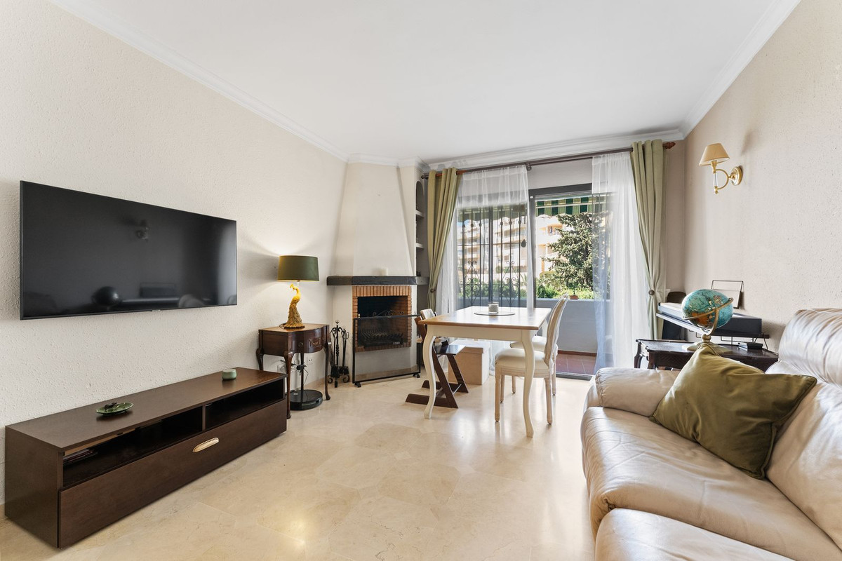 2 Bed Apartment for sale in Riviera Del Sol Costa Del Sol, Málaga, Spain