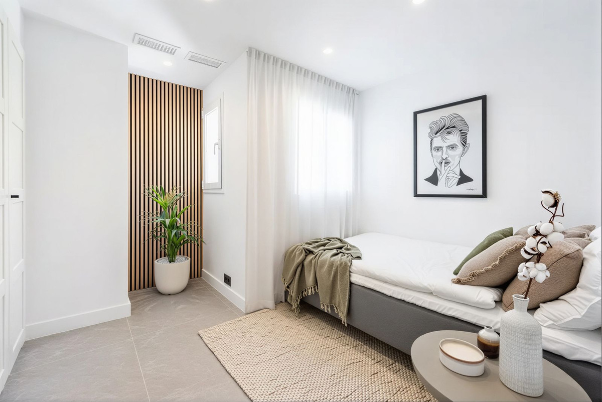3 Bed Apartment for sale in Benahavís Costa Del Sol, Málaga, Spain