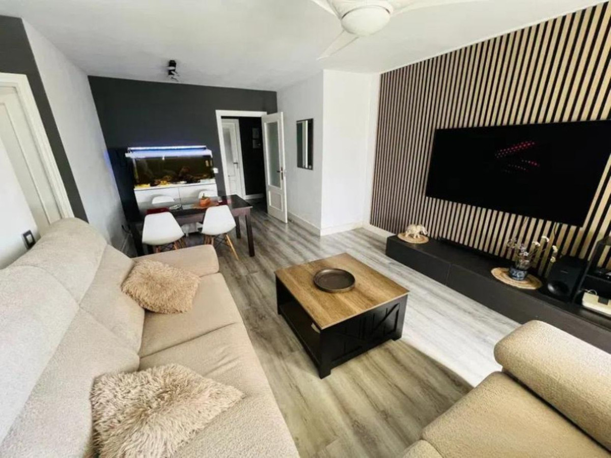 2 Bed Apartment for sale in Estepona Costa Del Sol, Málaga, Spain