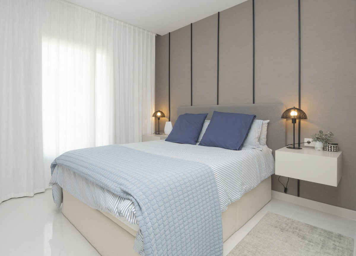 3 Bed Apartment for sale in Atalaya Costa Del Sol, Málaga, Spain