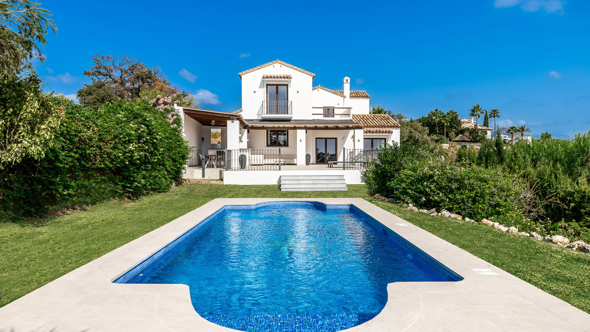 5 Bed Townhouse for sale in Estepona Costa Del Sol, Málaga, Spain