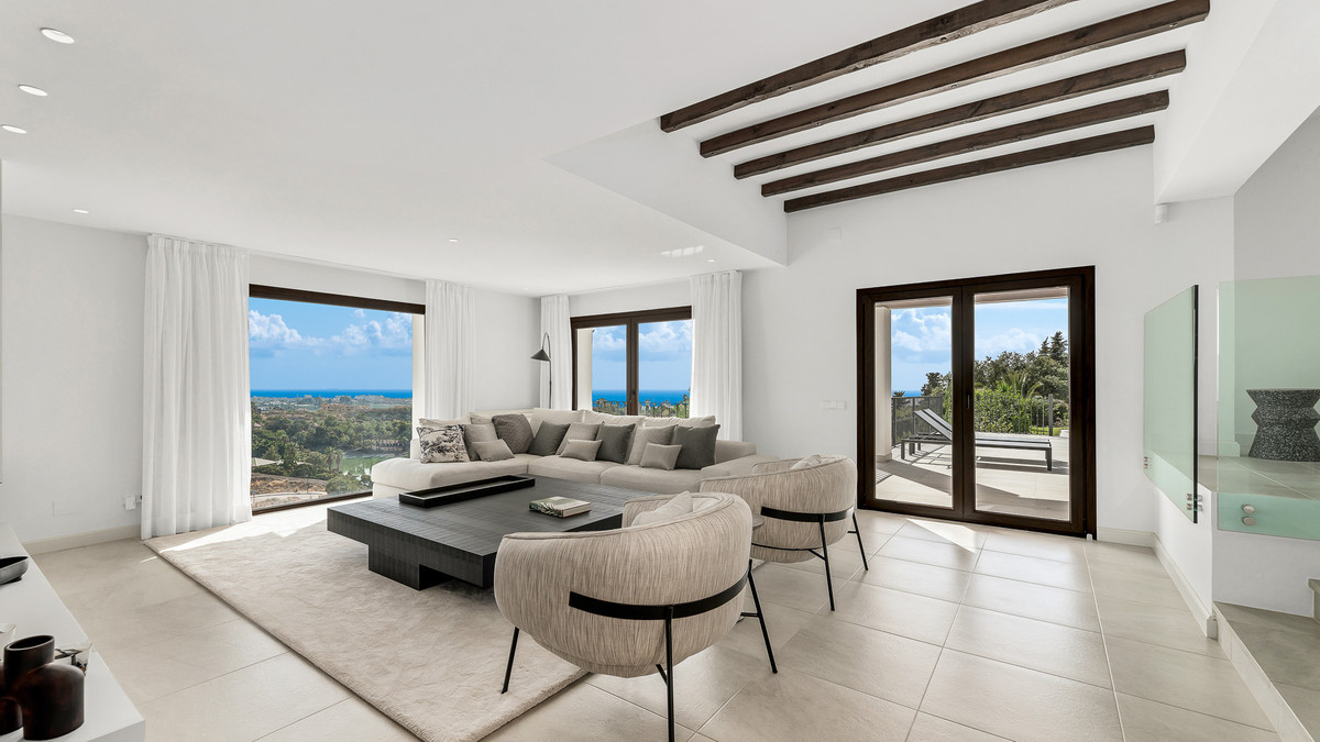 5 Bed Townhouse for sale in Estepona Costa Del Sol, Málaga, Spain