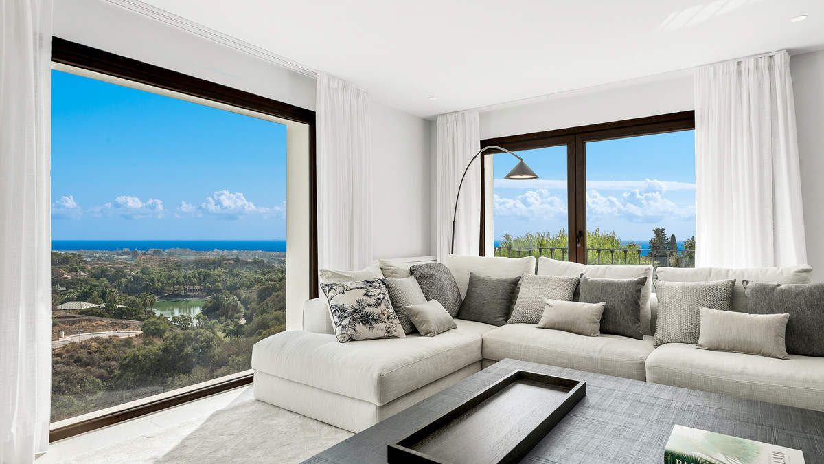 5 Bed Townhouse for sale in Estepona Costa Del Sol, Málaga, Spain