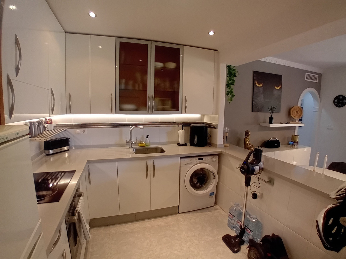 Se vende Apartamento Planta Baja de 2 dormitorios en Costa Blanca, Alicante, España