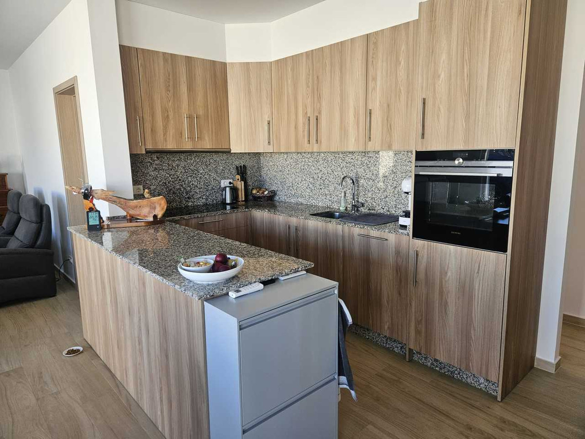 Se vende Villa - Chalet de 4 dormitorios en Costa Blanca, Alicante, España
