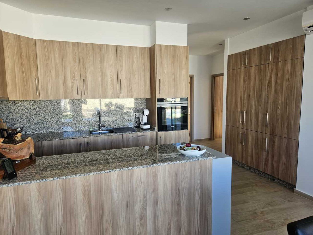 Se vende Villa - Chalet de 4 dormitorios en Costa Blanca, Alicante, España