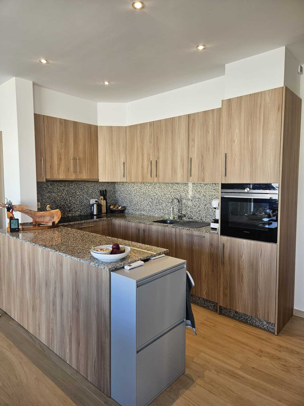 Se vende Villa - Chalet de 4 dormitorios en Costa Blanca, Alicante, España